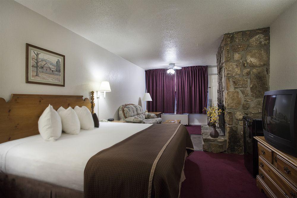 Clarion Pointe Downtown Gatlinburg Otel Dış mekan fotoğraf